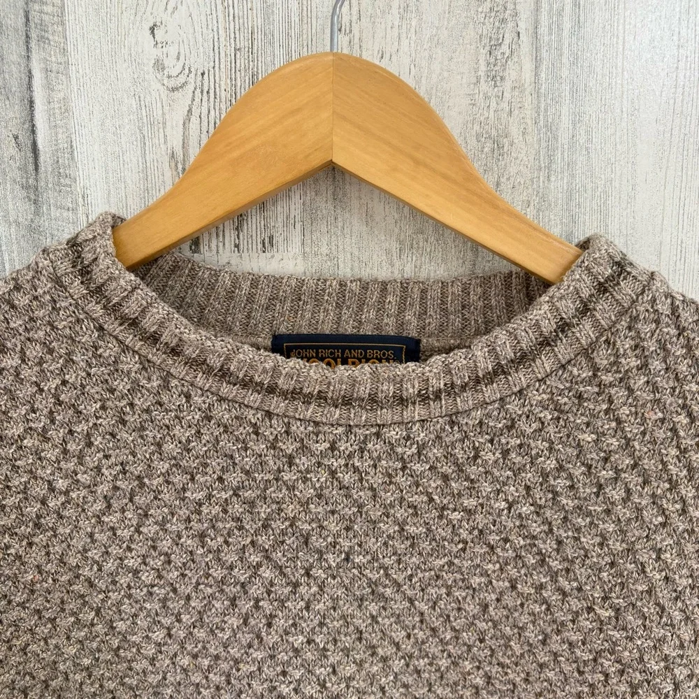 Woolrich Men’s Size Large Made in USA Crew Neck Knit Sweater In Brown